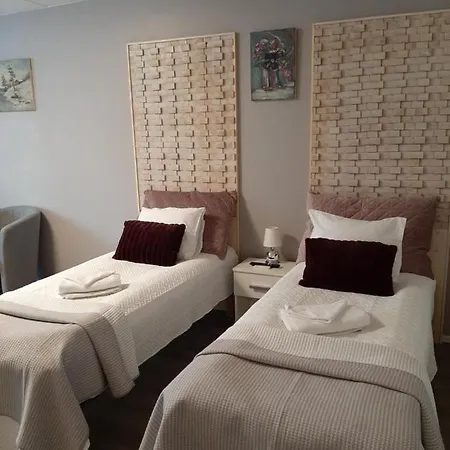 Studio Omalla Terassilla